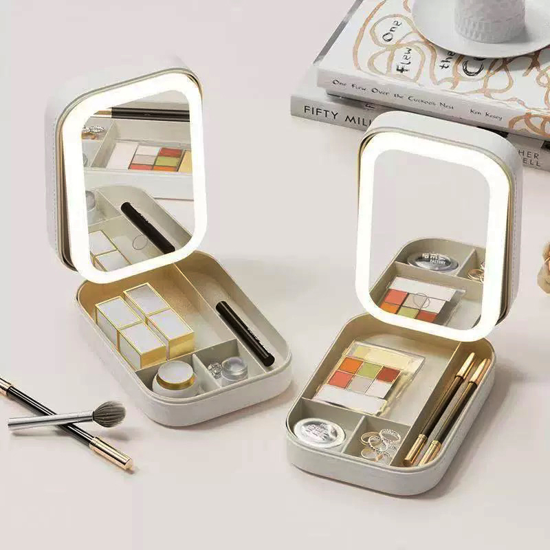 Smart LED Makeup Case With Mir - огляд і ціна Led Mouth Tray